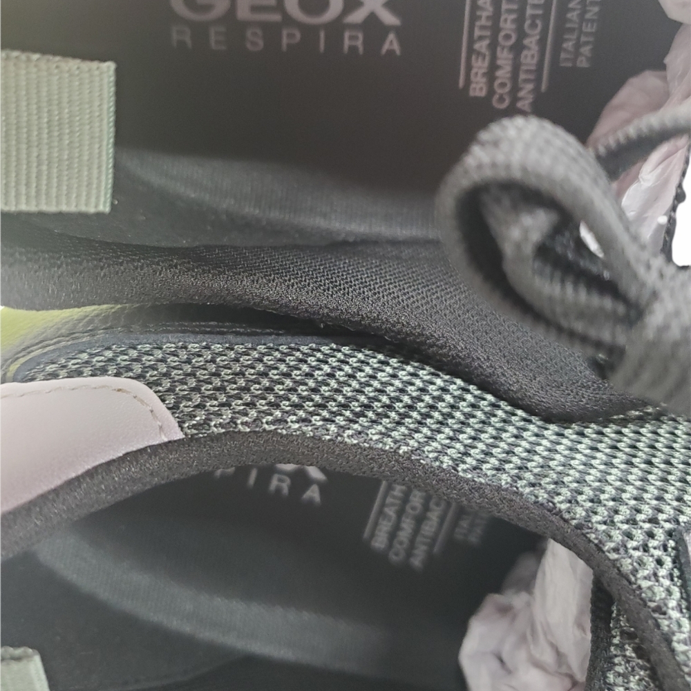Geox - Picture 5 of 5